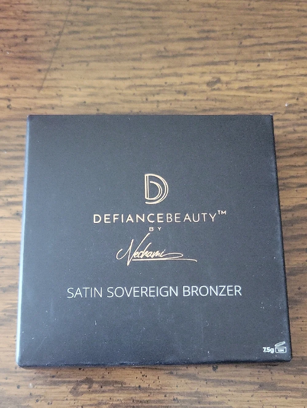 Satin Sovereign Bronzer - Deep Brown